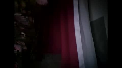 Snapshot of sexy_slimm25 chatting on 02.10.26 Slimm online show from 02.10.26