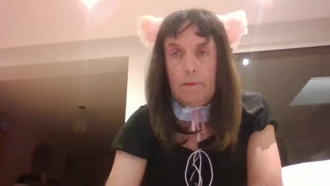 Snapshot of sexy_sophie125 chatting on 12.15.25 Sexy Sophie online show from 12.15.25