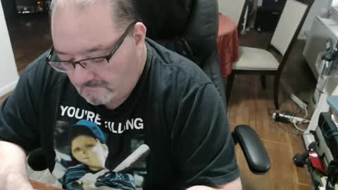 Snapshot of sexy_steven_cb1 chatting on 01.01.25 Steven online show from 01.01.25