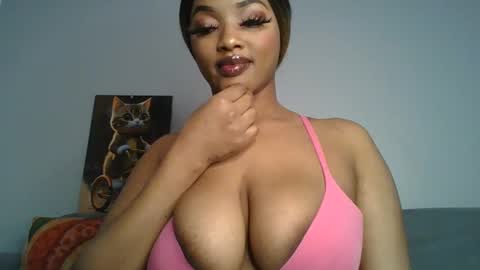 Snapshot of sexy_sweetcandy chatting on 03.08.25 sexy sweetcandy online show from 03.08.25