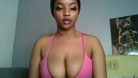 Snapshot of sexy_sweetcandy chatting on 03.12.25 sexy sweetcandy online show from 03.12.25