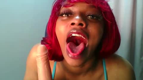 Snapshot of sexy_sweetcandy chatting on 11.23.25 sexy sweetcandy online show from 11.23.25