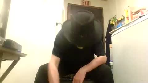 Daddy online show from 04.21.26