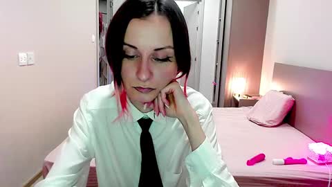 Mandy Green online show from 12.09.24