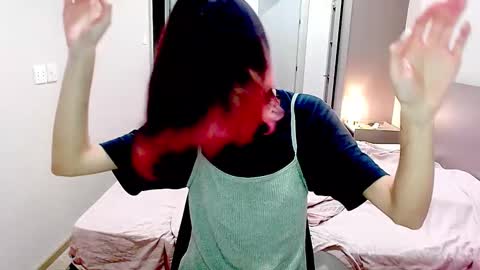 Mandy Green online show from 12.17.24