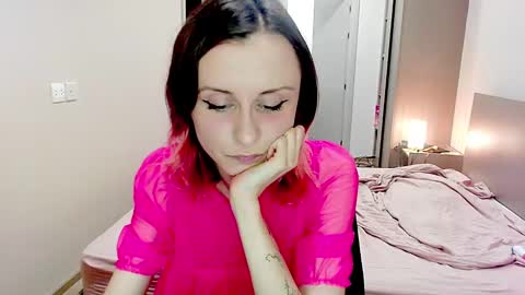 Mandy Green online show from 01.08.25