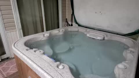 Snapshot of sexyandstoned420 chatting on 10.13.25 Kali Brent online show from 10.13.25