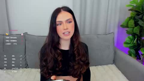 Snapshot of sexyangeloux chatting on 12.15.25 Lou online show from 12.15.25