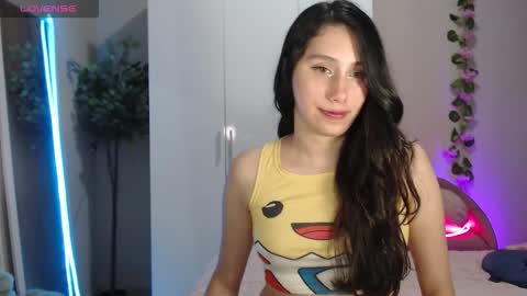 Snapshot of sexyasstime_1718 chatting on 01.07.26 Alice online show from 01.07.26