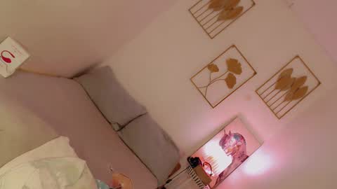 Lexie online show from 02.11.25