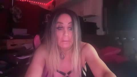 Jaylen Starr online show from 10.15.25