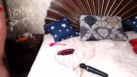 Lana online show from 02.21.25