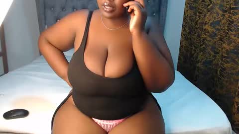 Snapshot of sexychocco_ chatting on 01.16.25 sexychocco online show from 01.16.25