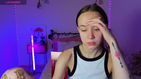 Sophia online show from 10.17.25