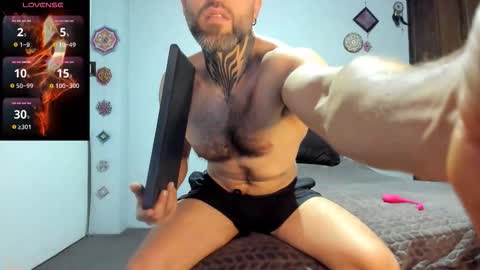 Snapshot of sexycolombian2022 chatting on 09.15.25 Antonioylola online show from 09.15.25