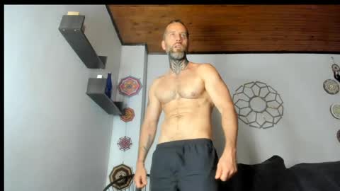 Antonioylola online show from 05.14.26