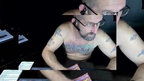Snapshot of sexydaddy115851 chatting on 01.06.26 Jasyn online show from 01.06.26