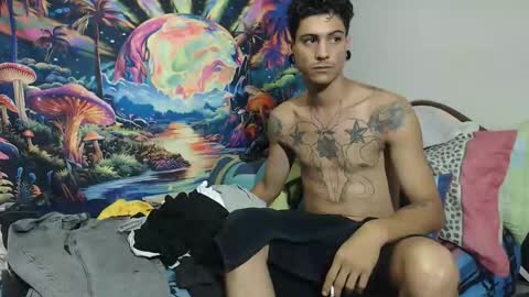 Snapshot of sexydarkhunter2 chatting on 01.08.26 Mike online show from 01.08.26