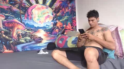 Snapshot of sexydarkhunter2 chatting on 02.13.26 Mike online show from 02.13.26