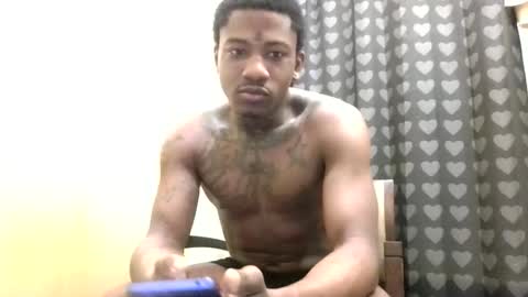Snapshot of sexydavido chatting on 12.15.25 TreySexxxy online show from 12.15.25