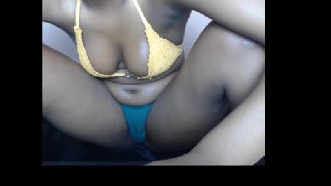 Snapshot of sexydebabe chatting on 09.17.25 sexydebabe online show from 09.17.25