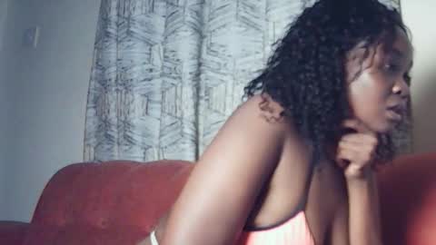 Snapshot of sexyebony283378 chatting on 03.01.26 sexyebony283378 online show from 03.01.26