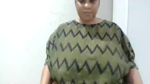 Snapshot of sexyebonylove89 chatting on 12.02.24 sexyebonylove89 online show from 12.02.24