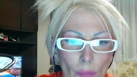 ENI pvt moan your name  WHEN I M NOT online you tell me in SNAPCHAT deal yes add me...  FREE TWITTER magiconline101...... online show from 06.20.26