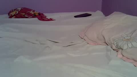 Snapshot of sexyfassy chatting on 09.15.25 faisy online show from 09.15.25