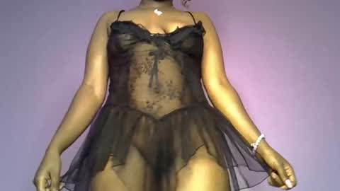 Snapshot of sexyfassy chatting on 09.28.25 faisy online show from 09.28.25