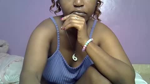 Snapshot of sexyfassy chatting on 10.16.25 faisy online show from 10.16.25