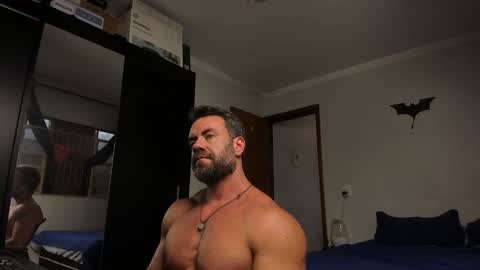 Snapshot of sexyflightz chatting on 12.23.24 chris online show from 12.23.24