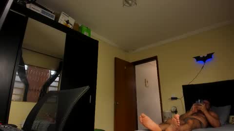 chris online show from 11.07.25