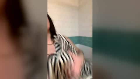 Snapshot of sexygoddesslizaaa chatting on 12.14.25 ETERNAL GODDESS WOMAN online show from 12.14.25