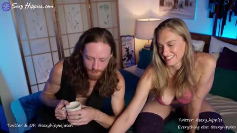 Snapshot of sexyhippies chatting on 10.27.25 Melissa Jason online show from 10.27.25