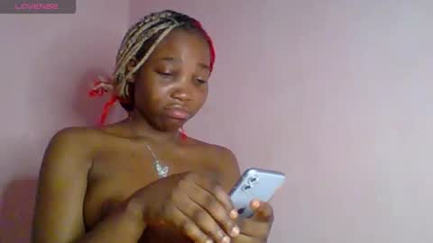Snapshot of sexyhotbody_haileyxx chatting on 10.17.25 Hailey online show from 10.17.25