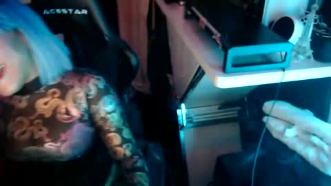 Snapshot of sexylatincouple chatting on 01.26.25 SEXYLATINCOUPLE online show from 01.26.25