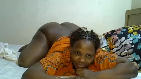 Snapshot of sexylinaa_ chatting on 02.11.25 Sexylina online show from 02.11.25