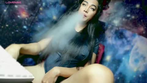 Snapshot of sexylongcockbunny chatting on 11.20.25 April online show from 11.20.25