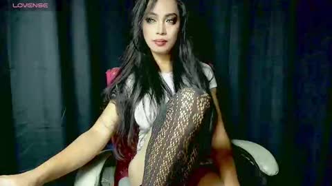 Snapshot of sexylongcockbunny chatting on 12.18.25 April online show from 12.18.25