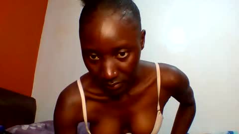 sexylucia5 online show from 05.02.26