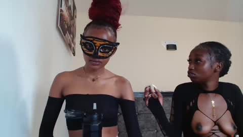 sexymaxxine online show from 05.09.26