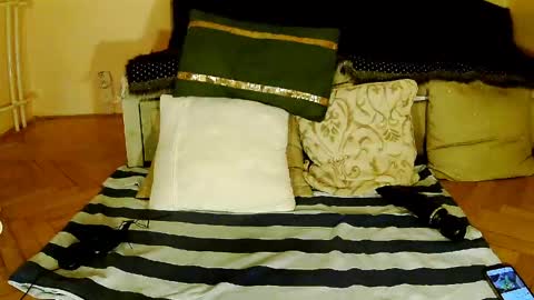 Squirty Maya Gold online show from 06.05.26