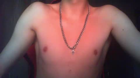sexymen257785 online show from 08.08.26