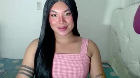 Snapshot of sexymika_xoxo chatting on 09.12.25 Mika online show from 09.12.25