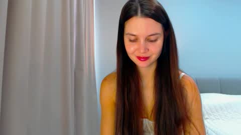 SexyMyMeow online show from 11.19.25