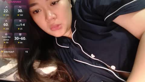 Snapshot of sexypenguin13 chatting on 03.11.26 sexypenguin13 online show from 03.11.26