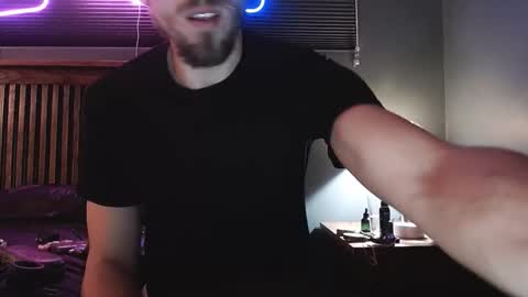 Snapshot of sexypossum chatting on 12.01.25 Possum online show from 12.01.25