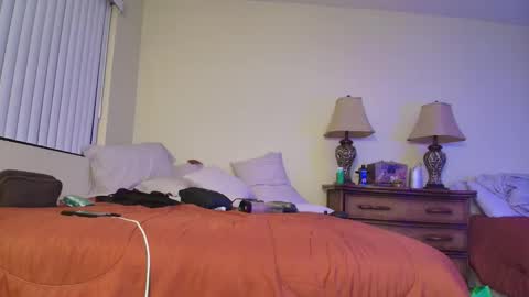 Snapshot of sexypossum chatting on 03.25.26 Possum online show from 03.25.26