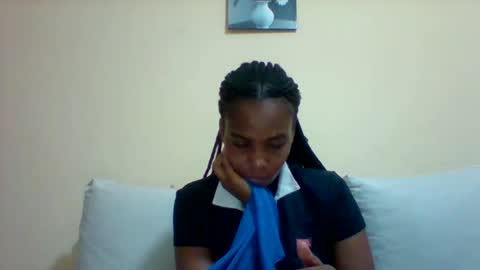 DOVY ACHIENG online show from 02.04.25